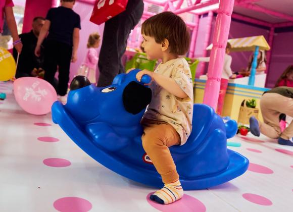 instagram.com/flykids.ua Fly Kids в ТРЦ Караван