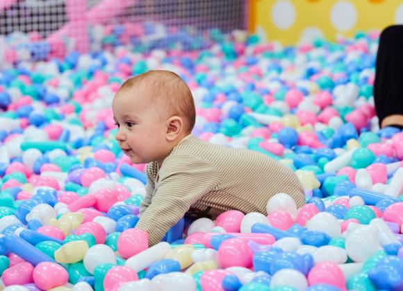 instagram.com/flykids.ua Fly Kids в ТРЦ Караван