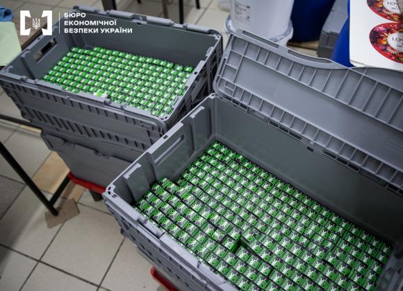 Обшуки у вейпшопах