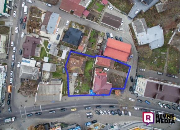 Джерело візуалізації: rivne.media Торгово-офісний центр у Рівному