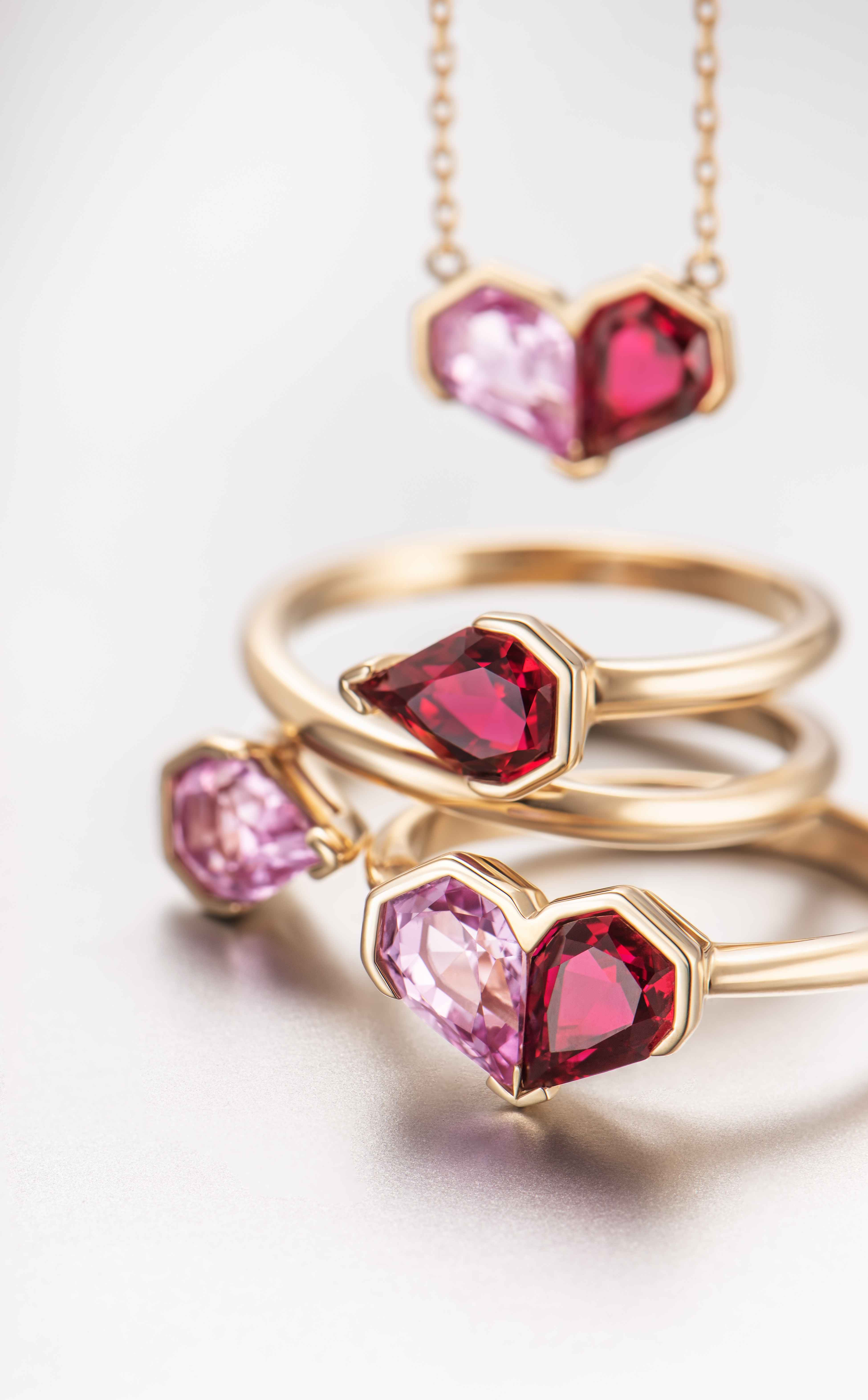 SOVA випустила колекцію LOVERS